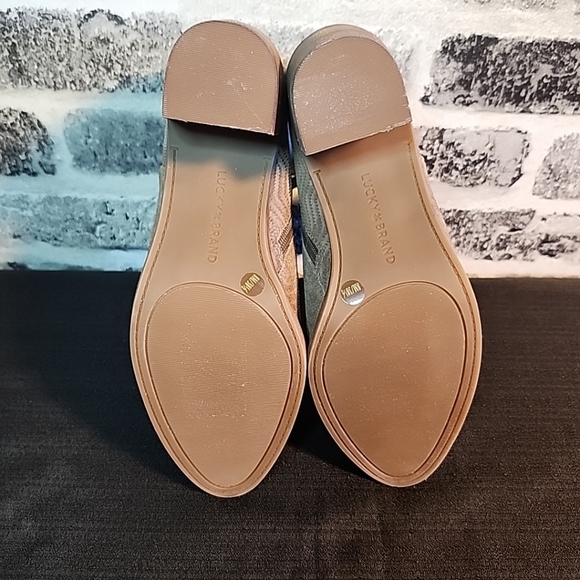 Lucky Brand 8M Pickla Ankle Boots Booties Suede Cutout Textured Chevron Taupe - Picture 8 of 9